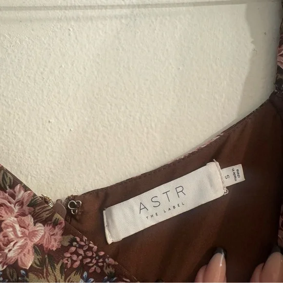 ASTR Floral Midi Brown and Pink Wedding Guest Dress Size Small - Picture 6 of 9